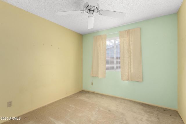 4062 W Mescal St, Phoenix, AZ 85029 - carpeted spare room featuring a ceiling fan and a textured ceiling