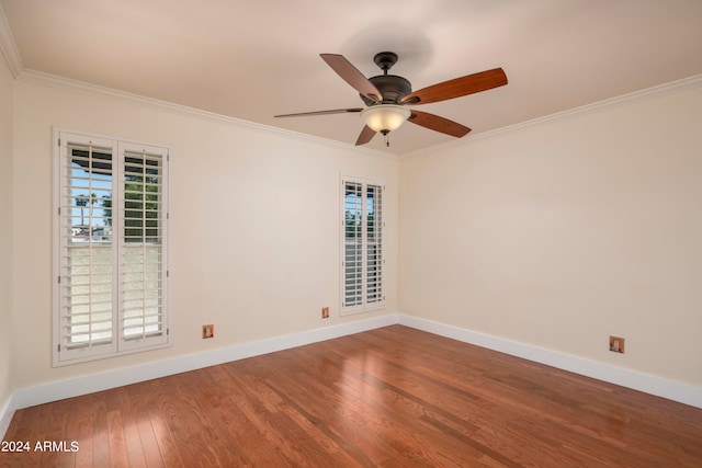 unfurnished room featuring ceiling fan, crown molding, and hardwood / wood-style flooring