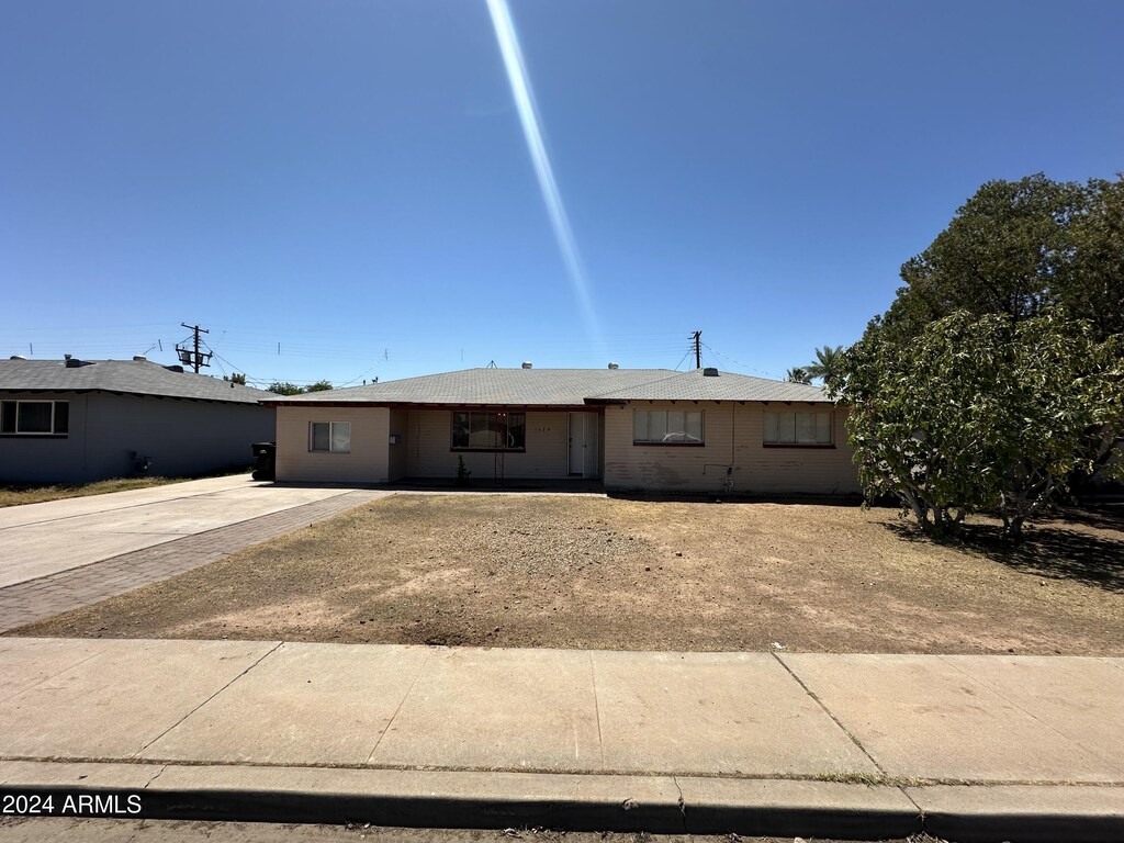 view of ranch-style home