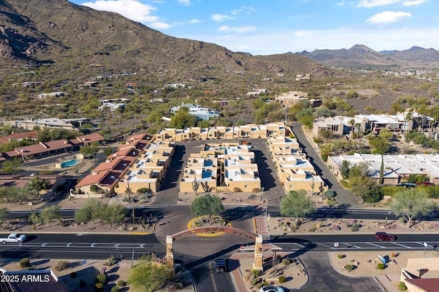 bird's eye view featuring a mountain view