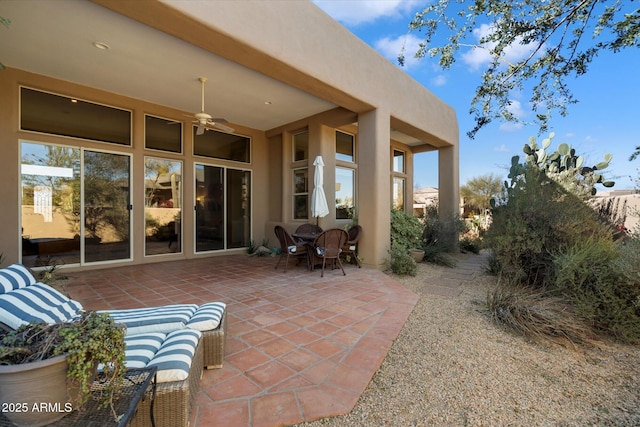 view of patio with ceiling fan