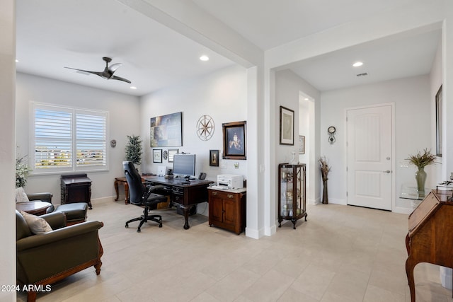 home office featuring baseboards, recessed lighting, visible vents, and ceiling fan