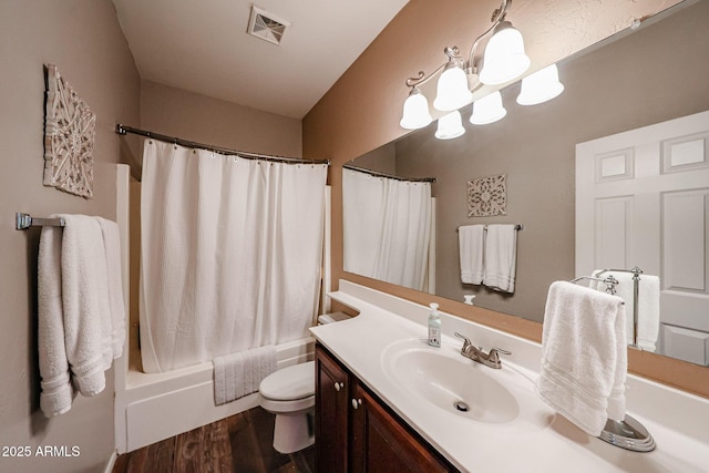 2886 E Hazeltine Way, Chandler, AZ 85249 - full bathroom with shower / tub combo with curtain, vanity, toilet, wood finished floors, and visible vents