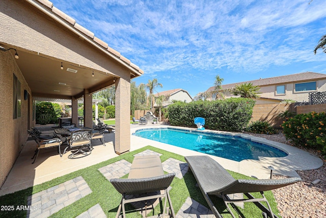 2886 E Hazeltine Way, Chandler, AZ 85249 - view of swimming pool featuring a patio, a fenced backyard, and a fenced in pool