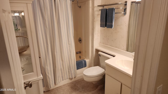 full bathroom featuring shower / tub combo with curtain, vanity, tile patterned flooring, and toilet