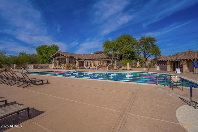 2742 N Augustine, Mesa, AZ 85207 - community pool with a patio area