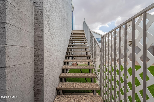 2731 E Windsor Ave, Phoenix, AZ 85008 - view of stairway