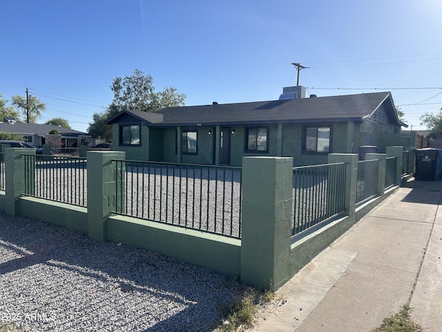 4602 N 47th Ave N, Phoenix, AZ 85031 - single story home with a fenced front yard and roof with shingles
