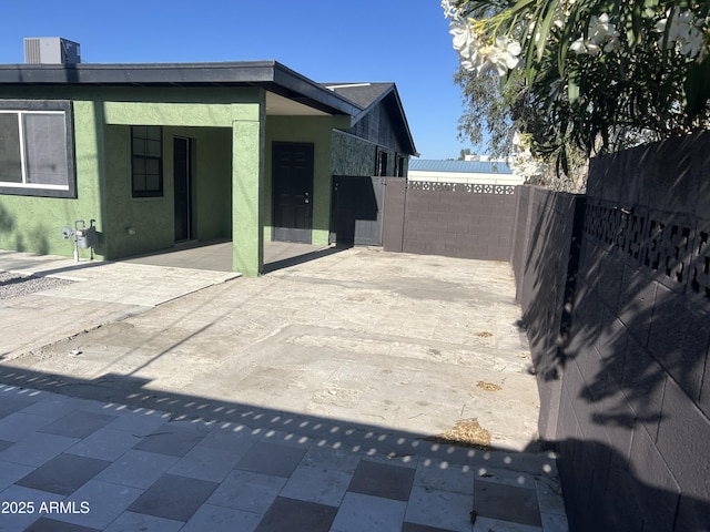 4602 N 47th Ave N, Phoenix, AZ 85031 - view of patio / terrace featuring fence and central AC