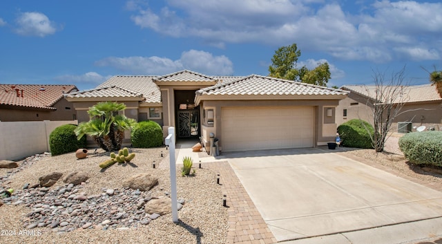 view of front facade with a garage