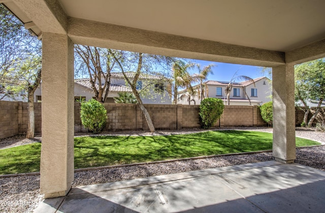 6192 S Claiborne Ave, Gilbert, AZ 85298 - view of patio with a fenced backyard