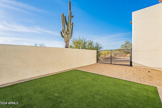 7845 E Dynamite Blvd, Scottsdale, AZ 85266 - view of yard