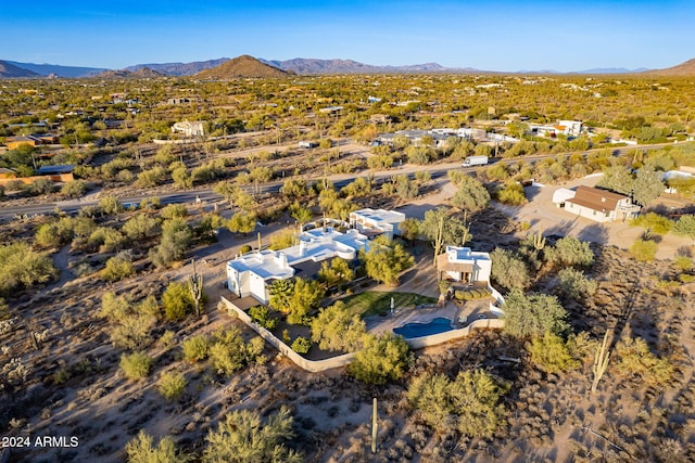 bird's eye view featuring a mountain view