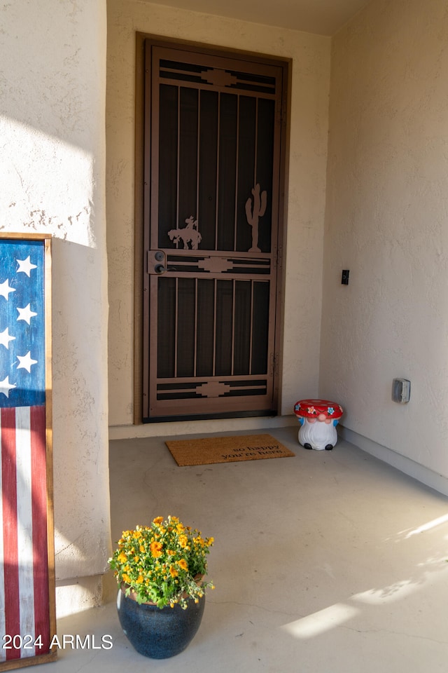 view of property entrance