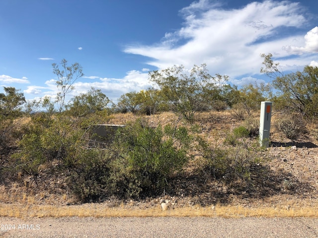 Listing photo 3 for 456XXX N US Highway 60 89 -, Unit Morristown AZ 85342