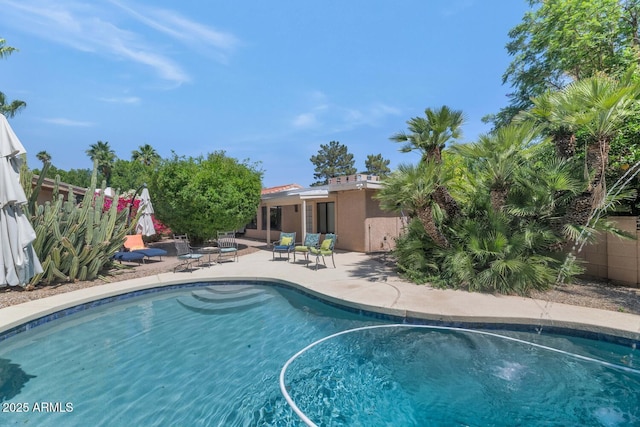 7806 N Via Del Sol, Scottsdale, AZ 85258 - swimming pool featuring a patio and a fenced backyard