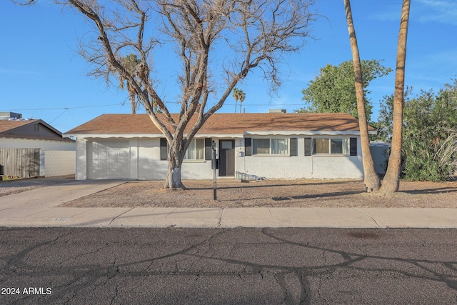 view of front of house featuring a garage