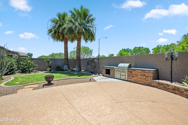 8417 W Northview Ave, Glendale, AZ 85305 - view of patio