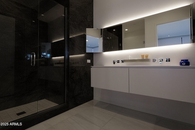 7180 E Kierland Blvd Unit 1116, Scottsdale, AZ 85254 - full bathroom with a shower stall and vanity