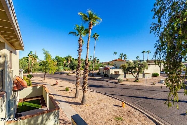 14261 N Oakwood Ln, Fountain Hills, AZ 85268 - view of yard