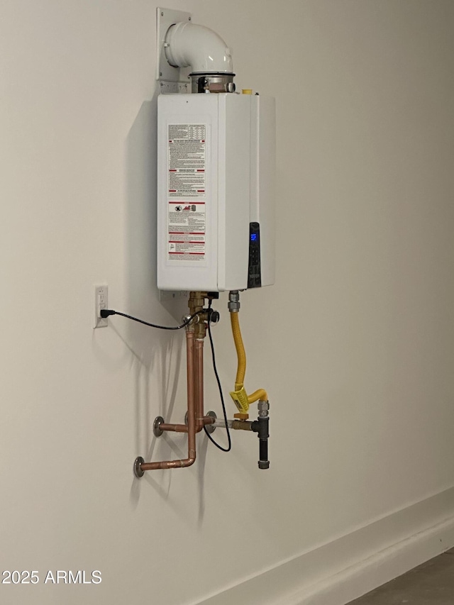 43471 N Wollemi St, Queen Creek, AZ 85140 - detailed view of tankless water heater
