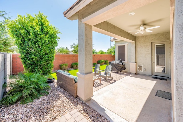 2611 S Quaintance St, Gilbert, AZ 85295 - view of patio with ceiling fan and a fenced backyard