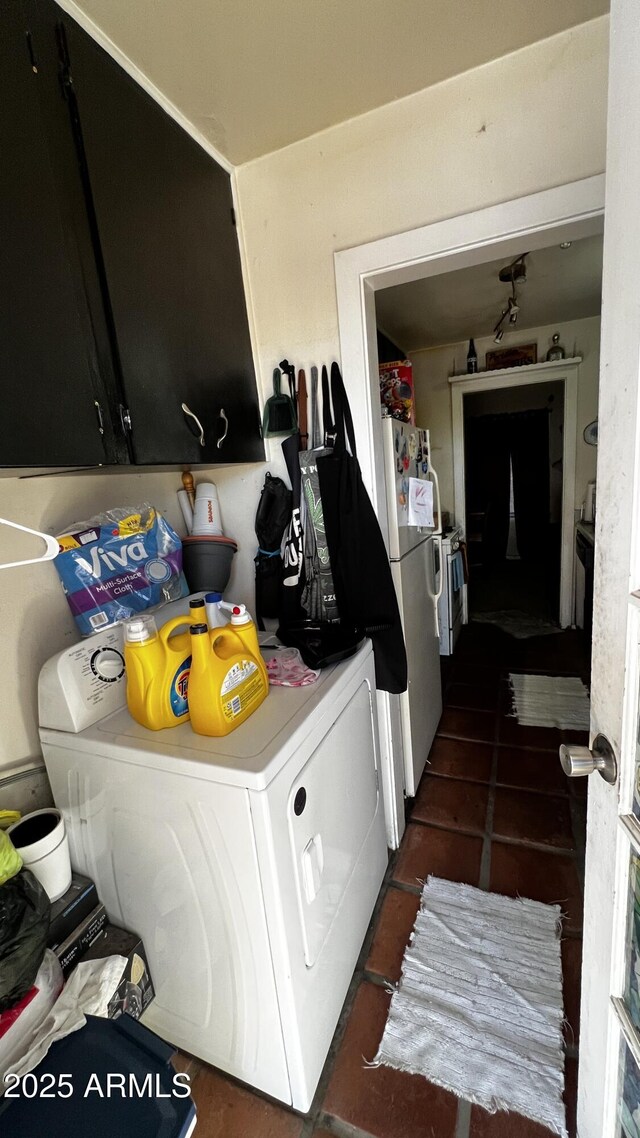 201 E 2nd Ave, Ajo, AZ 85321 - view of laundry area