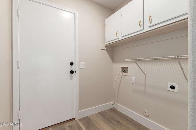 2189 E Ranch Ct, Gilbert, AZ 85296 - laundry room featuring hookup for a washing machine, wood finished floors, cabinet space, baseboards, and electric dryer hookup