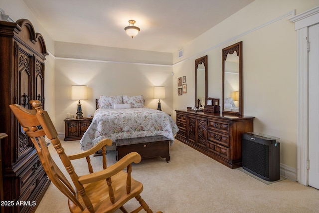 7252 N Central Ave, Phoenix, AZ 85020 - bedroom featuring light colored carpet