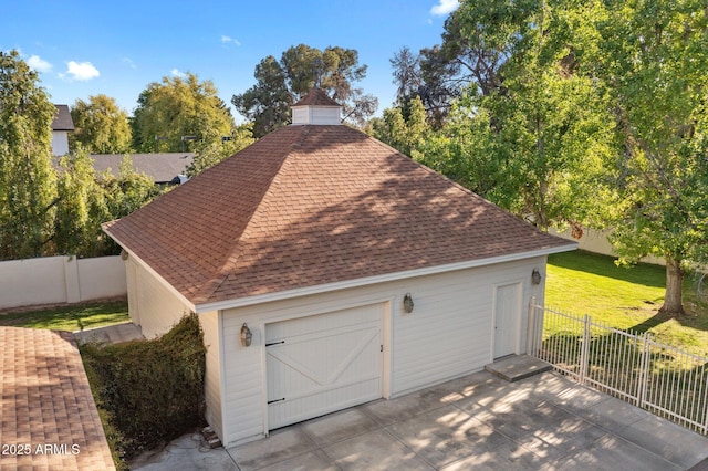 7252 N Central Ave, Phoenix, AZ 85020 - detached garage with fence