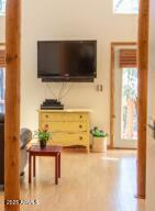 3458 N Meadow Dr, Pine, AZ 85544 - view of living area