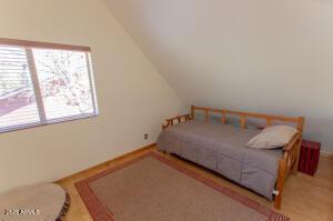 3458 N Meadow Dr, Pine, AZ 85544 - bedroom with lofted ceiling