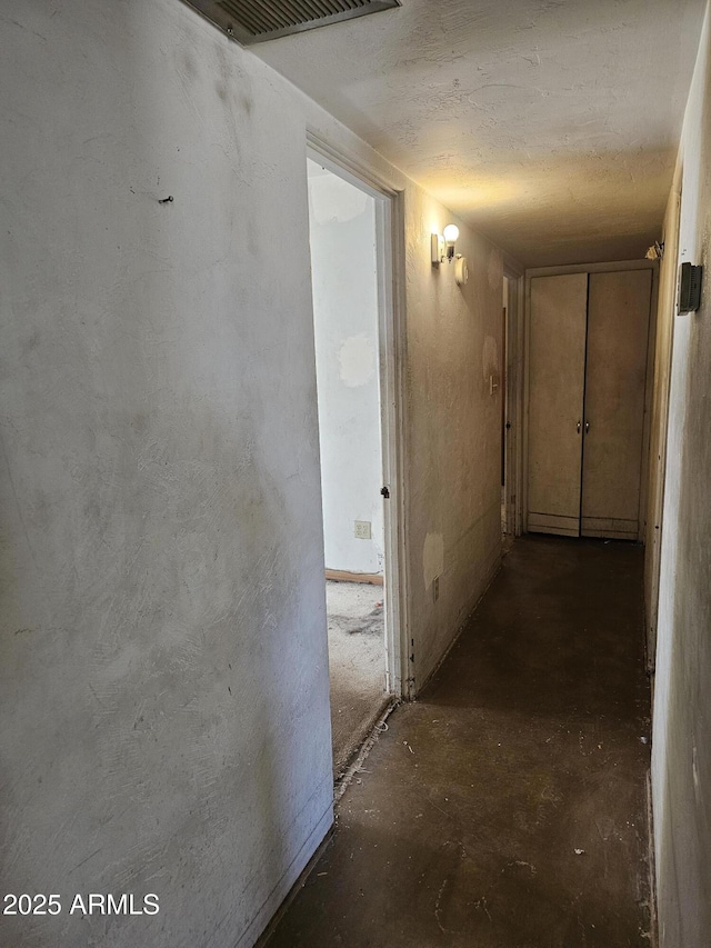 1630 E Catalina Dr, Phoenix, AZ 85016 - corridor with concrete flooring