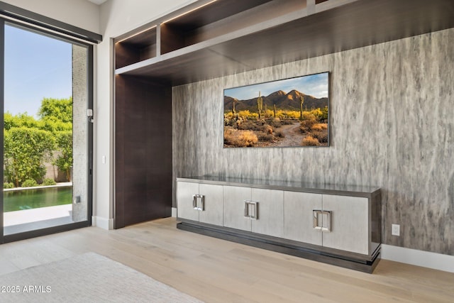 6908 E Cactus Wren Rd, Paradise Valley, AZ 85253 - interior space with wood finished floors