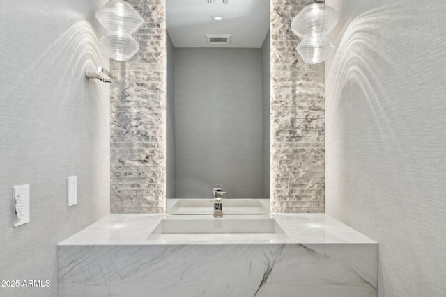6908 E Cactus Wren Rd, Paradise Valley, AZ 85253 - bathroom featuring a sink