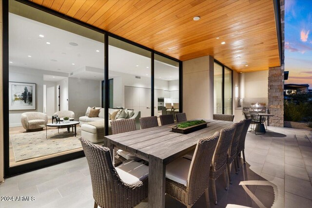 6311 E Phoenician Blvd Unit 21, Scottsdale, AZ 85251 - view of patio featuring outdoor dining space