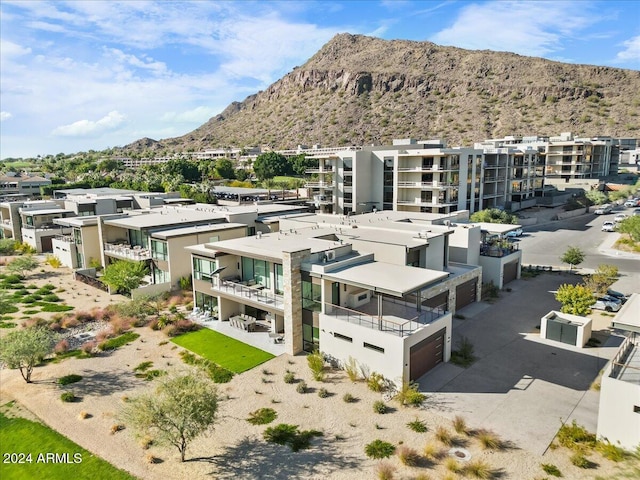 bird's eye view with a mountain view