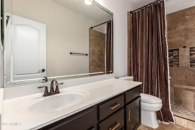 46065 W Meadows Ln, Maricopa, AZ 85139 - bathroom featuring vanity and a tile shower