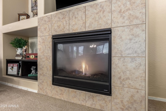 5735 S Cloverdale Ln, Gilbert, AZ 85298 - detailed view of carpet and a tile fireplace