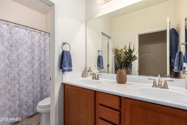 5735 S Cloverdale Ln, Gilbert, AZ 85298 - bathroom with double vanity and a shower with curtain