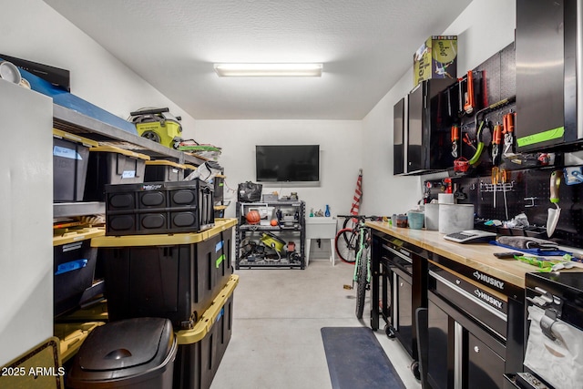 10454 W Maya Way, Peoria, AZ 85383 - interior space with light countertops and concrete floors