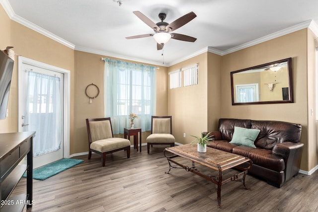 1941 S Pierpont Dr Unit 1099, Mesa, AZ 85206 - living area featuring light wood-type flooring, baseboards, ornamental molding, and a ceiling fan