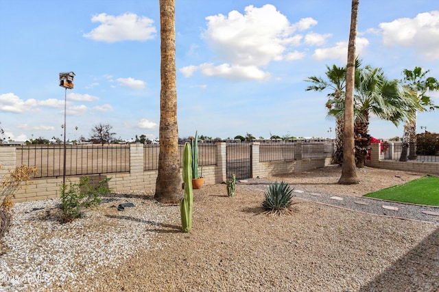 view of yard featuring fence