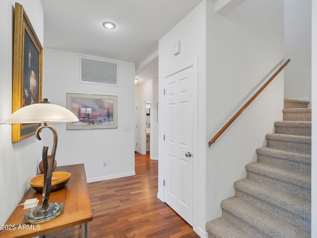 525 E Turkey Trl, Munds Park, AZ 86017 - hall with stairs and wood finished floors