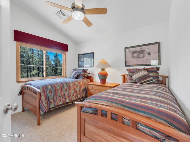 525 E Turkey Trl, Munds Park, AZ 86017 - bedroom with vaulted ceiling, carpet floors, and a ceiling fan