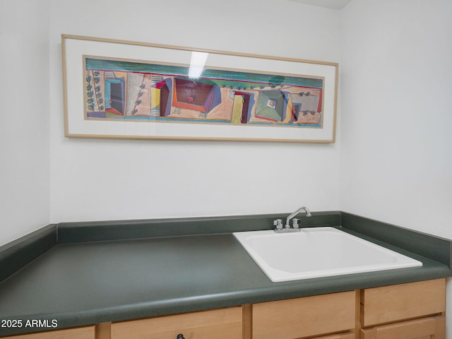 525 E Turkey Trl, Munds Park, AZ 86017 - bathroom with a sink