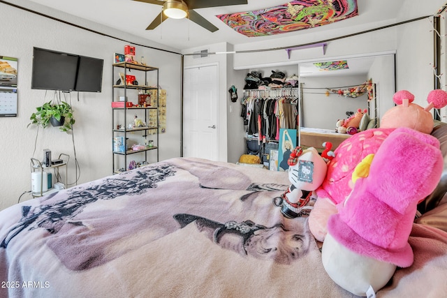3500 N Hayden Rd Unit 203, Scottsdale, AZ 85251 - bedroom with a closet and ceiling fan
