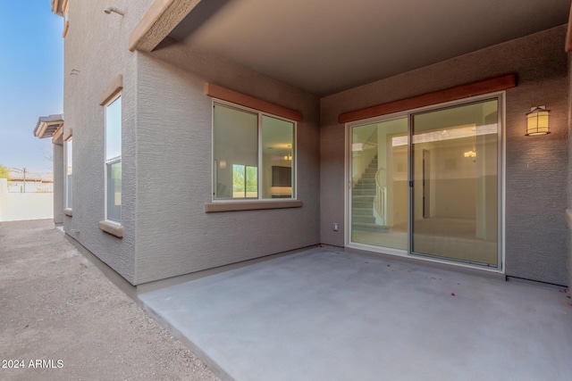 8628 W Solano Dr, Glendale, AZ 85305 - view of patio