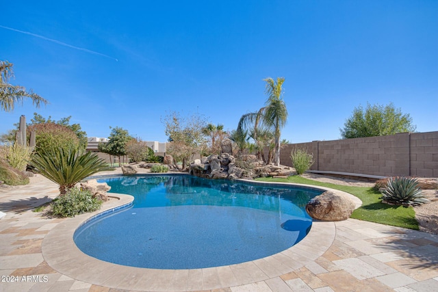 2731 W Desert Ranch Rd, Phoenix, AZ 85086 - view of swimming pool featuring a fenced backyard and a patio area