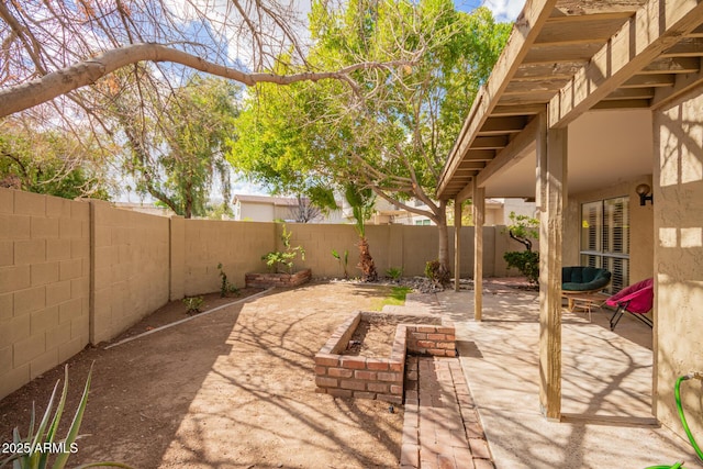 view of patio featuring a fenced backyard